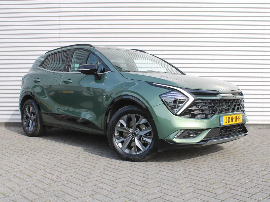 Kia Sportage 1.6 T-GDi Hybrid GT-Line | Stuur-/stoelverwarming | Elek. stoelverstelling + achterklep | Schuifdak | 18' LM | Cruise adapt. | Camera |