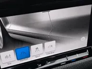 Volkswagen Golf Variant 1.5eTSI/130PK R-Line · Navigatie · Apple/Android Car Play · Camera + Parkeersensoren · Stoelverwarming ·  Garantie t/m 12-01-2028 of 100.000km