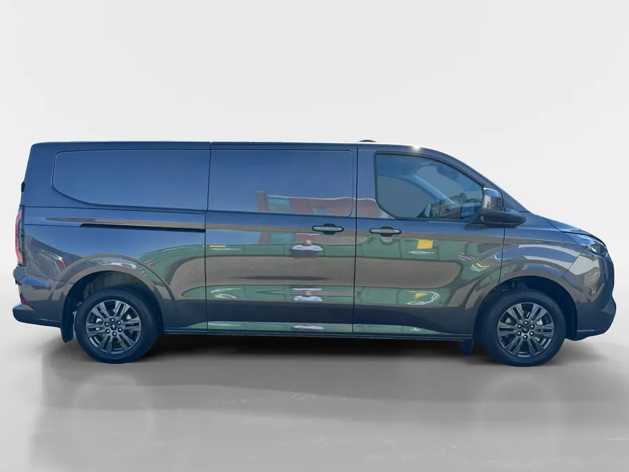 Ford E-Transit Custom 320 L2H1 Limited 64 kWh | DEMO | Inklapbare Trekhaak | Adaptive Cruise Control | BLISS | 17 inch lichtmetalen velgen | Verwarmbare Stoelen | Verwarmbare Voorruit