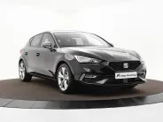 SEAT Leon 1.0 TSI FR 110pk FR · Apple/Android Car Play · Camera · Elekt. inklapbare spiegels · Navigatie · Adaptive Cruise Control ·  Garantie t/m 10-11-2027 of 100.000km