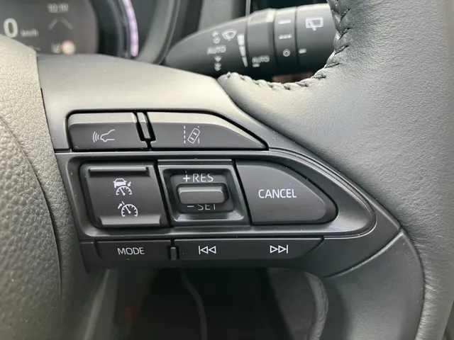 Toyota Aygo X 1.0 VVT-i MT Premium Cabrio | JBL | PDC v/a (12000km!!)