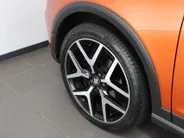 SEAT Arona 1.0 TSI FR Business Intense / 18'' LMV / FULL LED / CAMERA / KEYLESS /