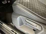 Volkswagen Tiguan 1.4TSI eHybrid 245pk R-Line Business+ · Trekhaak · Navigatie · Apple/Android · Camera + Parkeersensoren · Garantie t/m 07-10-2026 of 100000km.