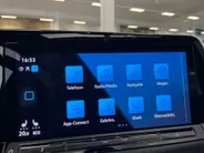 Volkswagen Golf 1.4 245pk DSG eHybrid GTE · Panoramadak · Camera · Apple/Android Car Play · Stoelverwarming · Navigatie · P-Sensoren · Park Assist · 19'' Inch ·