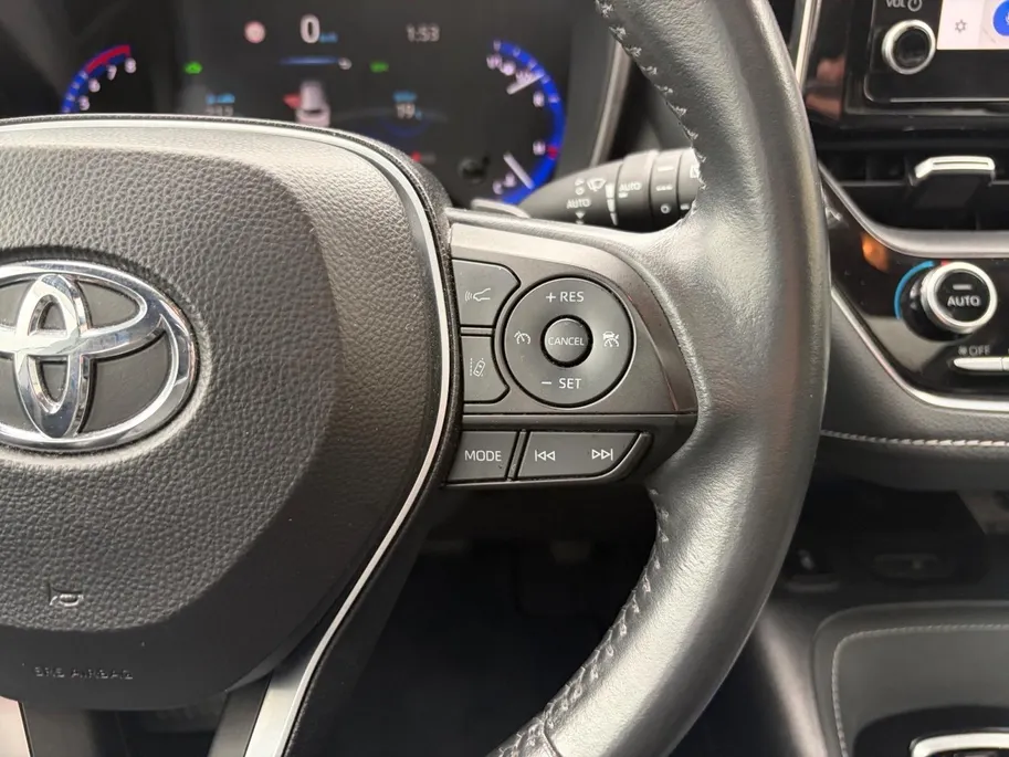 Toyota Corolla Touring Sports 2.0 Hybrid Executive | *1E EIGENAAR | FABRIEKSGARANTIE/ DEALER ONDERH. | PANO/ SCHUIFDAK | APPLE CARPLAY/ ANDROID AUTO | NAVI | CAMERA | VOL. LEDER | JBL SOUND | STOELVERWARMING |