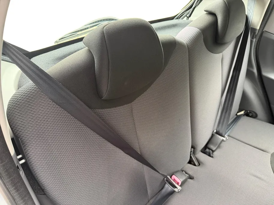 Toyota Aygo 1.0-12V + | 1e eigenaar | Airco | Elektr. ramen voor | Radio | Bovag garantie |
