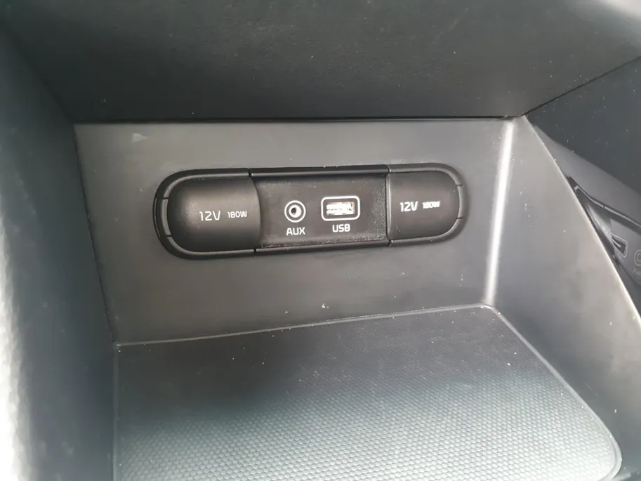 Kia Niro 1.6 GDi Hybrid DynamicLine | Navigatie | Camera | Climate control | Cruise control | Apple Carplay / Android auto | Verbruik 1 op 20!