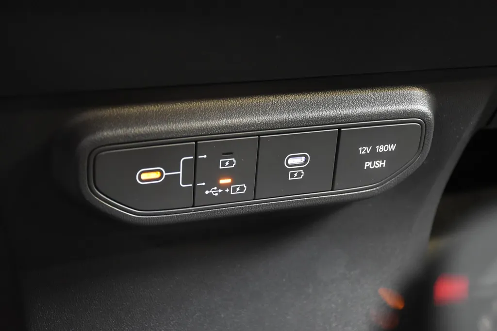 Kia EV5 81,4 kWh 217pk 2WD Plus NIEUW TE BESTELLEN