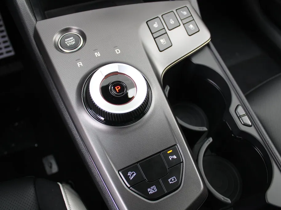 Kia Sportage 1.6 T-GDi Plug-in Hybrid GT-PlusLine | Stuur-/stoelverwarming + ventilatie | Schuifdak | 360 Camera | HUD | LED | Elek. stoelverstelling + achterklep |