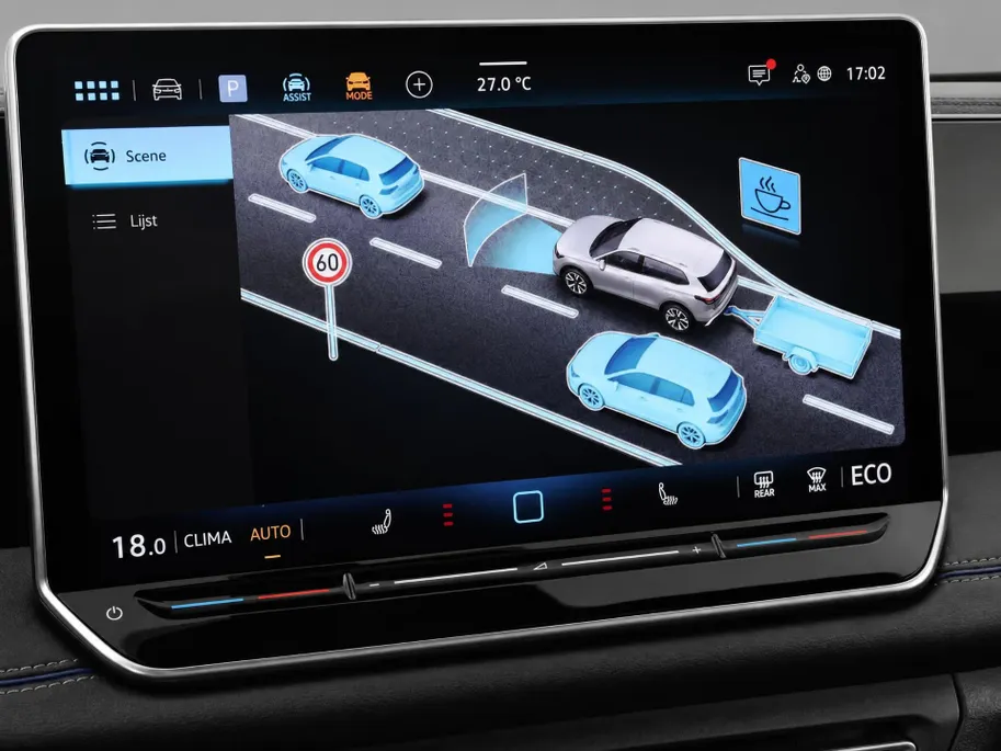 Volkswagen Tiguan 1.5 eHybrid 272pk DSG R-Line Business · Trekhaak · Panoramadak · Dodehoeksensoren · Apple/Android Car Play · Camera · Garantie t/m 23-08-2028 of 100.000km