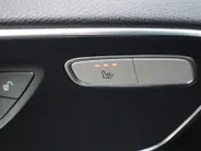 Mercedes-Benz V-Klasse 220d 4-MATIC LANG DC AVANTGARDE