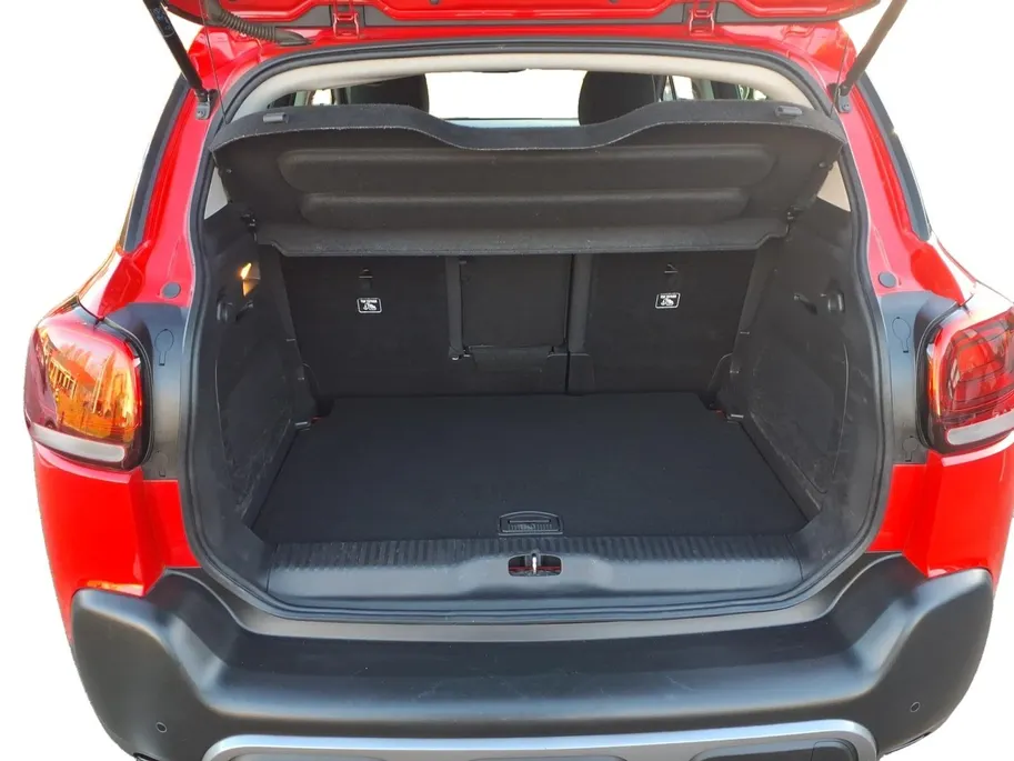 Citroën C3 Aircross 1.2 PureTech S&S Shine | Trekhaak | LMV | Navigatie | 1 jaar garantie