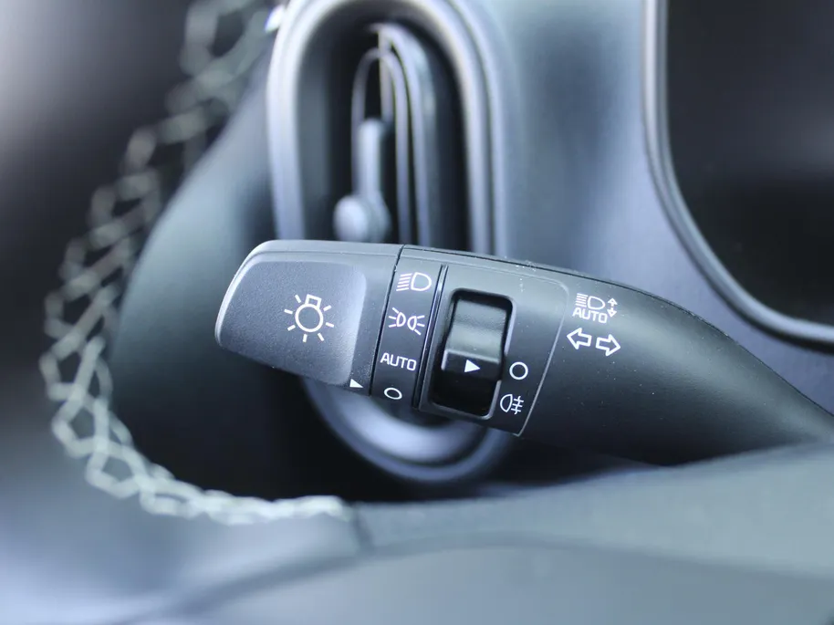 Kia Picanto 1.0 GDi DynamicPlusLine | Camera | Navi | Airco | 14' LM | Cruise | LED | Navi | Apple Carplay/Android Auto |