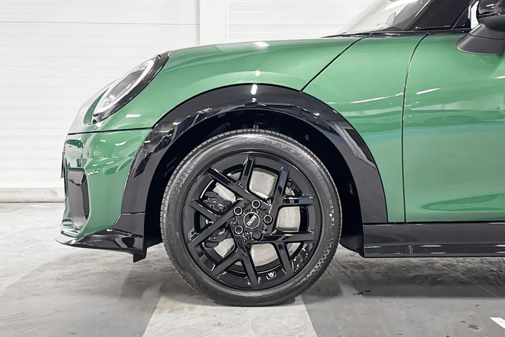 MINI Cooper 3-deurs Cooper C John Cooper Works M