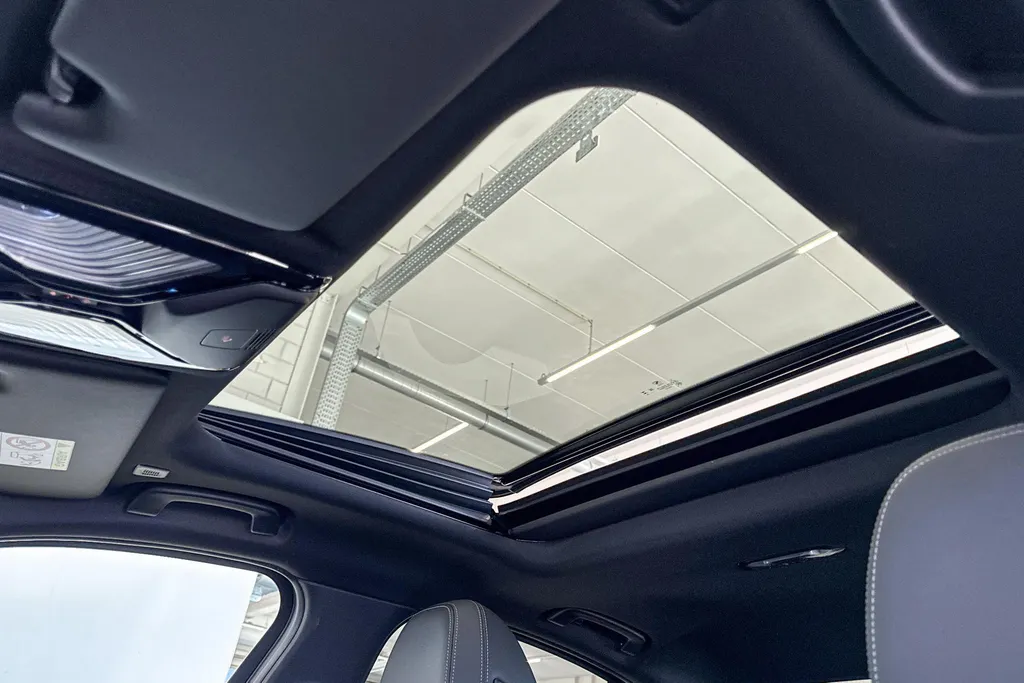 BMW 3 Serie Sedan 330e Innovation Pack M Sportpakket Pro