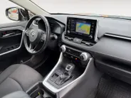 Toyota RAV4 2.5 Hybrid Active Trekhaak afneembaar , climate , navi , cruise , camera , lm velgen .