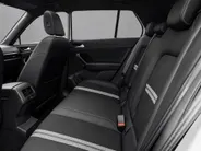 Volkswagen T-Roc 1.5 eTsi 150pk DSG R-Line First Edition · Camera · Apple/Android Car Play · Navigatie · Wegklapbare Trekhaak · Elek. Achterklep · 18'' Inch ·