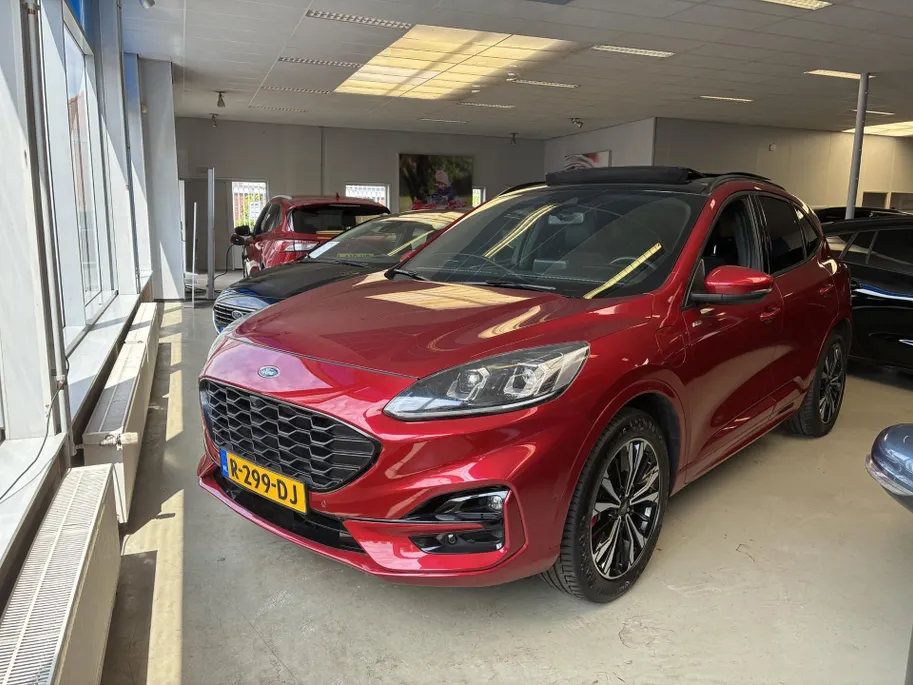 Ford Kuga 2.5 PHEV ST-Line X