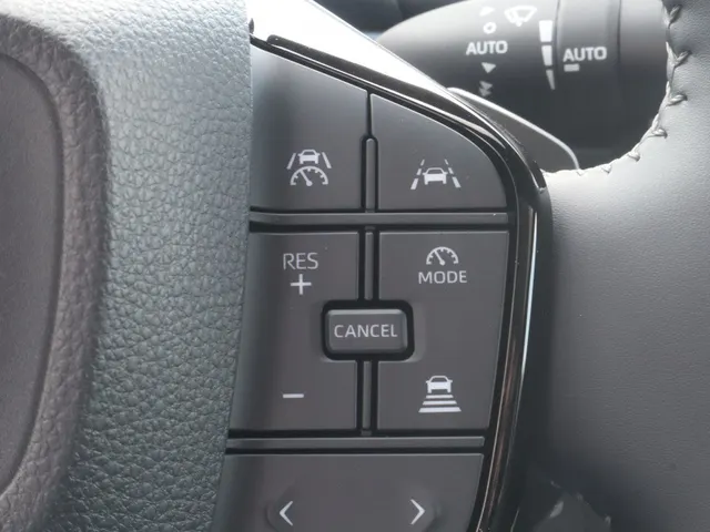 Toyota C-HR+ Executive AWD 77 kWh | Stoel/Stuur Verwarming | Matrix Led Lampen | 360 Camera