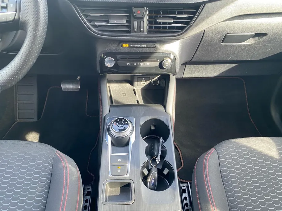 Ford Kuga 2.5 PHEV ST-Line 243PK | NL Auto | Driver Assistance Pack | Winter Pack | Adaptieve Cruise Control | BLIS | Keyless Entry | 360 graden Camera
