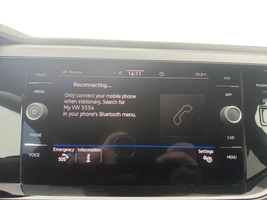 Volkswagen Taigo 1.0 TSI R-Line | Automaat | Camera | Climate Control | Apple Carplay/Android Auto | Keyless | Sportstoelen | R-Pakket