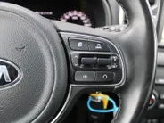 Kia Sportage 1.6 GDI First Edition | 17' LM | Navi | Airco | Cruise | Camera | PDC | Trekhaak |