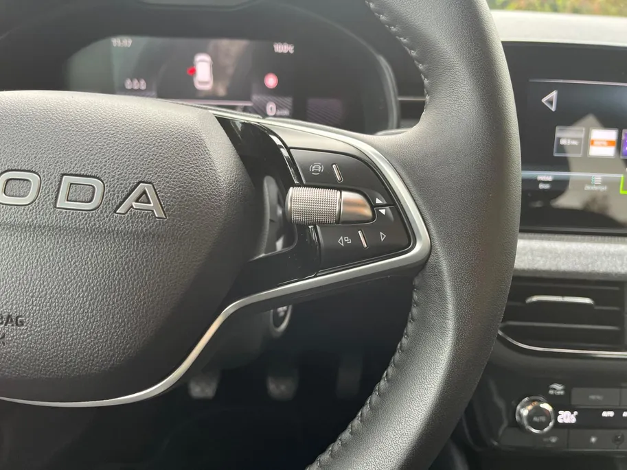 Škoda Kamiq 1.0 TSI Selection | 1e Eigenaar | Cruise control | Apple Carplay/Android auto | Parkeersensoren achter | Led koplampen | Fabrieksgarantie! |