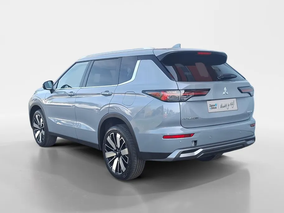 Mitsubishi Outlander 2.4 PHEV Limited Edition Zeer Complete uitvoering| 8 jaar garantie| Snel leverbaar | Totaalprijs op is op.