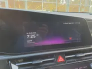 Kia Niro EV ExecutiveLine 64.8 kWh | Automaat | 100% Elektrisch | Schuifdak | Leder | Navigatie | Camera | Harman Kardon | Cruise control adaptief  | Stoel en stuur verwarming en verkoeling | SOH 97,6%