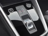 Audi A3 Sportback 30 TFSI/110PK Advanced edition · Navigatie · Apple/Android Car Play · Park assist