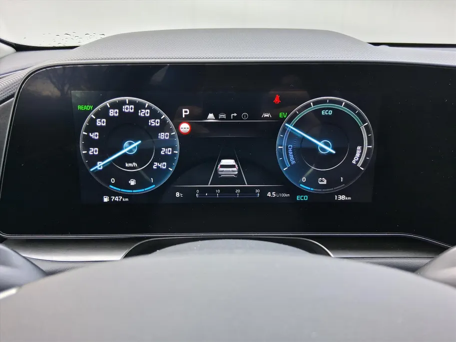 Kia Niro 1.6 GDi Hybrid DynamicLine |Demo
