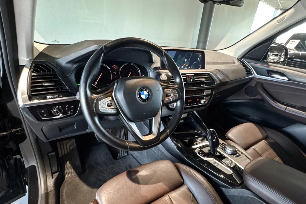 BMW X3 xDrive30i High Executive