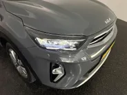 Kia Stonic 1.0 T-GDi 120pk DCT7 DynamicPlusLine | All-Seasonbanden | Apple Carplay/Android Auto