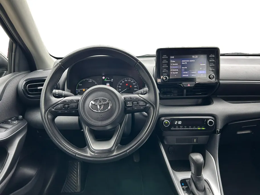 Toyota Yaris 1.5 Hybrid Dynamic | Automaat | Climate control | Navi | PDC