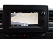 Renault Master T33 2.3 dCi 135 L2H2 Work Edition Airco | Navigatie | PDC-Camera | Blindspot | 1 jaar Garantie.