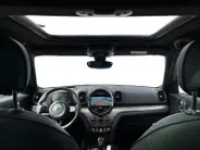 MINI Countryman 1.5 Cooper MINI Yours |achteruitrijcamera| Extra getint glas |Cruise control adaptief| Comfortstoel(en)| Lederen bekleding| 12 maanden Bovag Garantie|