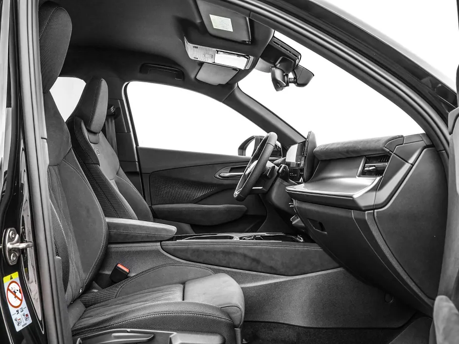Audi Q3 1.5 200kW e-hybrid S edition 272 PK · MMI Experience pro · Tech plus · 20' LM Velgen