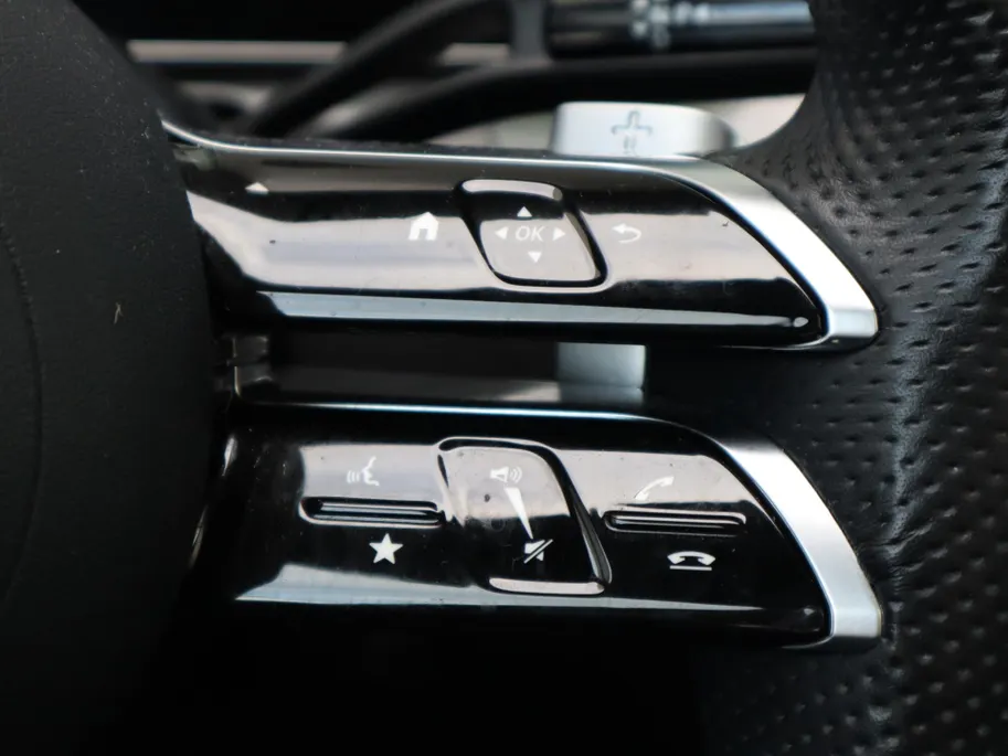 Mercedes-Benz C-Klasse 300 e AMG Line Limited