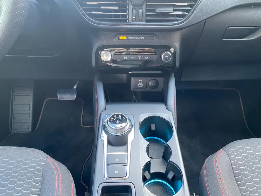 Ford Kuga 2.5 PHEV ST-Line 243PK | NL Auto | Driver Assistance Pack | Winter Pack | 360 graden camera | Adaptieve Cruise Control