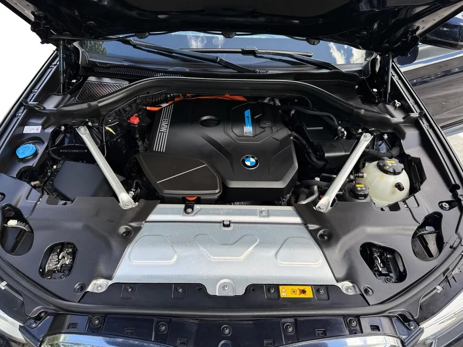 BMW X3 xDrive30e High Executive | ELEKTR. TREKHAAK | SET WINTERWIELEN | DASHCAM VOOR + ACHTER | ETC..