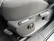 Ford Transit Connect Ford Tourneo Connect PHEV L2 Titanium 7p. | Uit Voorraad Leverbaar | Geel Kenteken | Automaat | Trekhaak | AGR Gecertificeerde Voorstoelen | Achteruitrijcamera | Winter Pakket | Adaptieve Cruise Control