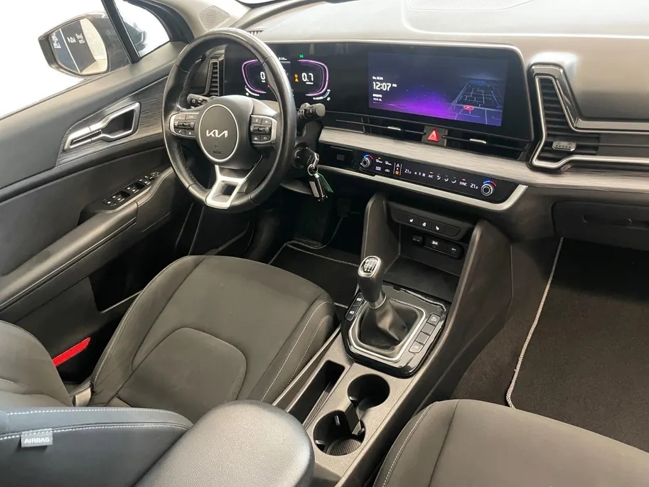 Kia Sportage 1.6 T-GDi MHEV DynamicLine | Cruise Control | Climate Control | Navigatie | Apple Carplay/Android Auto | Camera | Stoelverwarming | Stuurverwarming | Parkeersensoren |