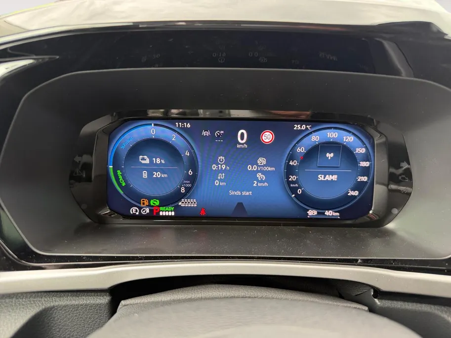 Ford Transit Connect Ford Tourneo Connect PHEV L2 Titanium 7p. | Uit Voorraad Leverbaar | Geel Kenteken | Automaat | Trekhaak | AGR Gecertificeerde Voorstoelen | Achteruitrijcamera | Winter Pakket | Adaptieve Cruise Control