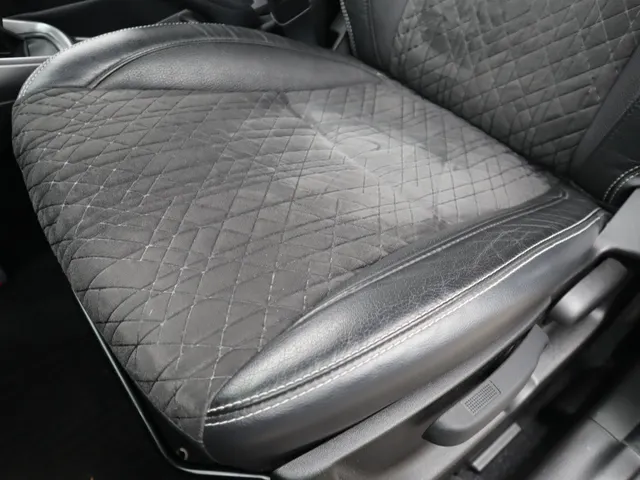 Suzuki Vitara 1.4 BoosterJet Hybrid Style Trekhaak | Adaptive Cruise | Two tone
