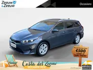 Kia Ceed Sportswagon 1.5 T-GDi DynamicLine 140 PK | Cruise Control Adaptief | Camera | Carplay | Navi | LM Velgen | 140 PK | Fabrieksgarantie 19-8-2031 +3x 1 jaar* | NAP