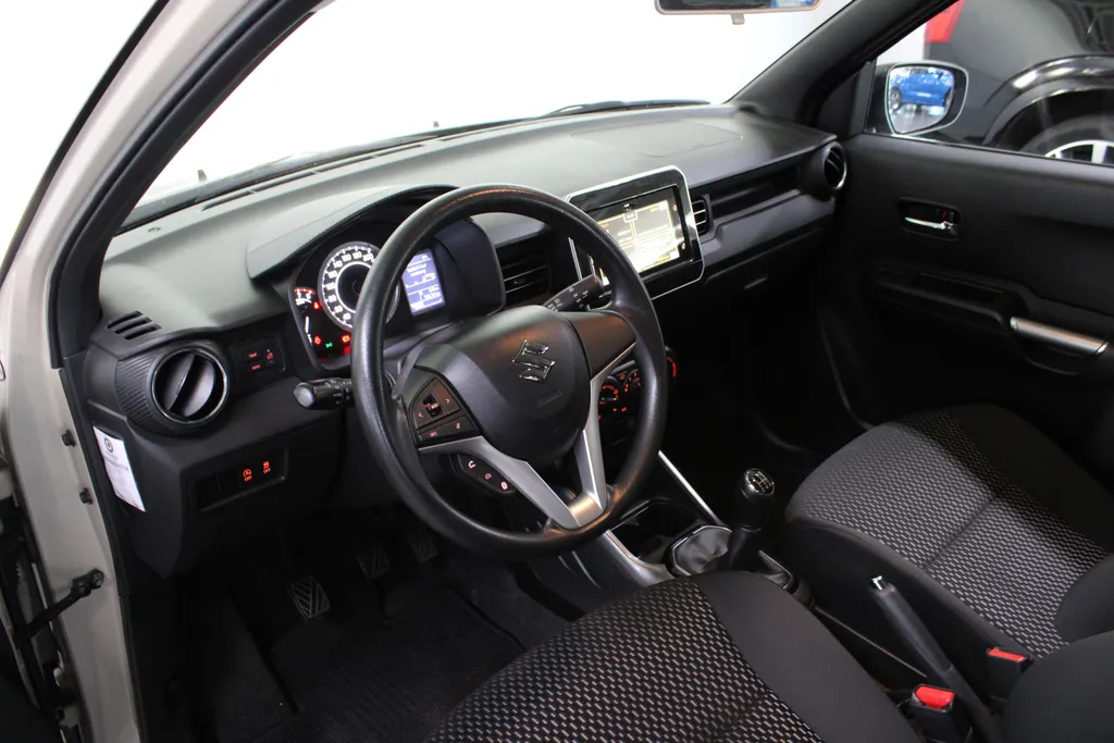 Suzuki Ignis 1.2 Smart Hybrid Select / Camera / Stoelverwarming / Allseason banden /