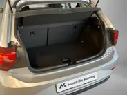 Volkswagen Polo 1.0TSI/95PK Life Business ·Stoelverwarming · Apple/Android Car Play ·  Navigatie · Clima · Parkeersensoren · Garantie t/m 30-05-2027 of 100000km.