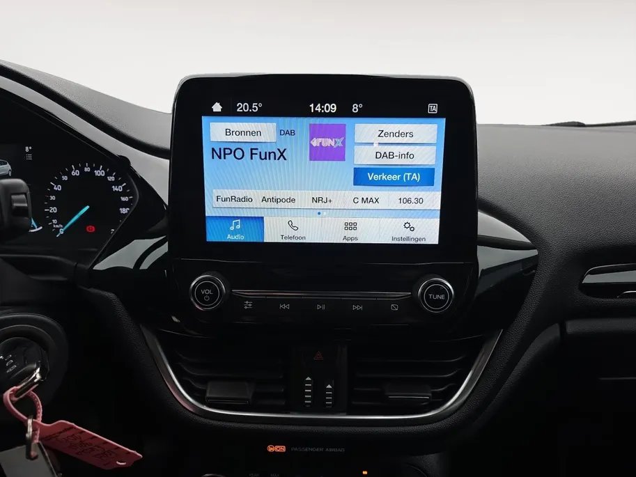 Ford Fiesta 1.0 EcoBoost Titanium | Android Auto/ Apple Carplay | Winterpakket | Parkeersensoren achter | Led koplampen | 12 maanden garantie