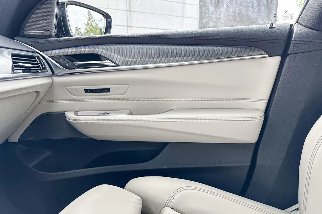 BMW 6 Serie Gran Turismo 630i High Executive Edition