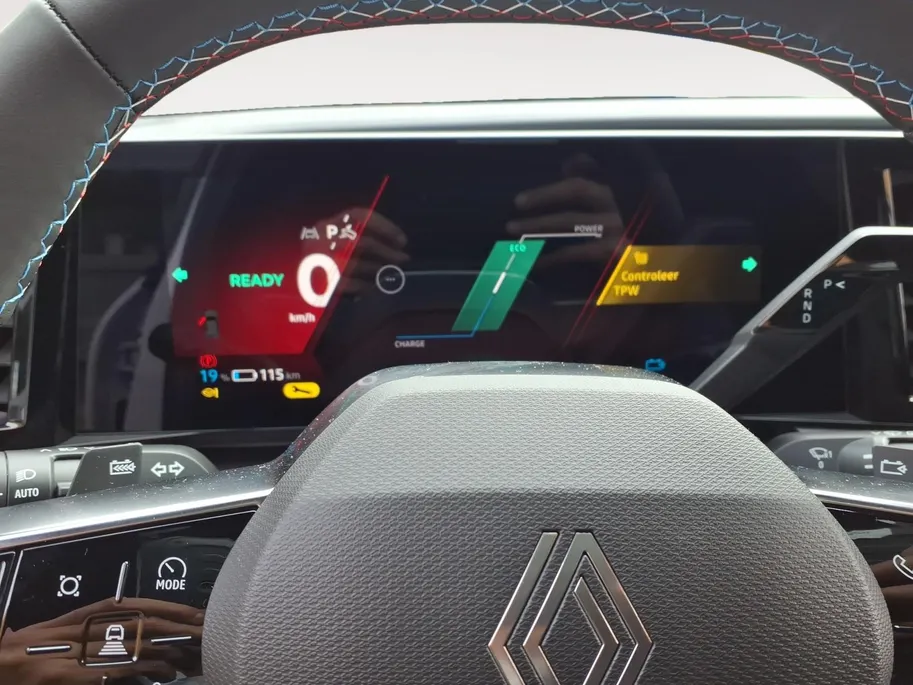 Renault Scénic E-Tech EV87 long range esprit Alpine NU MET 3000,- VOORRAAD KORTING DIT JAAR NOG RIJDEN Pack advanced driving assist & augmented vision , verder gewoon de mooiste uitvoering